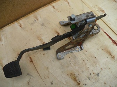 PEDAL SPRZEGLA HAMULCA PEUGEOT 107 AYGO