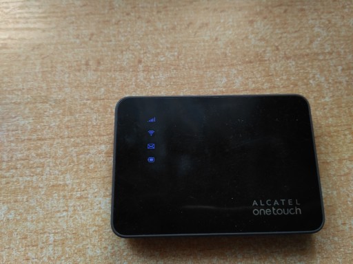 Router 4g lte Alcatel onetouch y858v