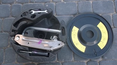 AUDI A3 8L  LEWAREK PODNOSNIK AKCESORIA KPL 97-03