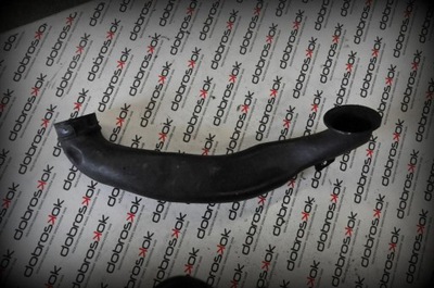 SAAB 9-3 1,9TiD dolot do obudowy filtra powietrza