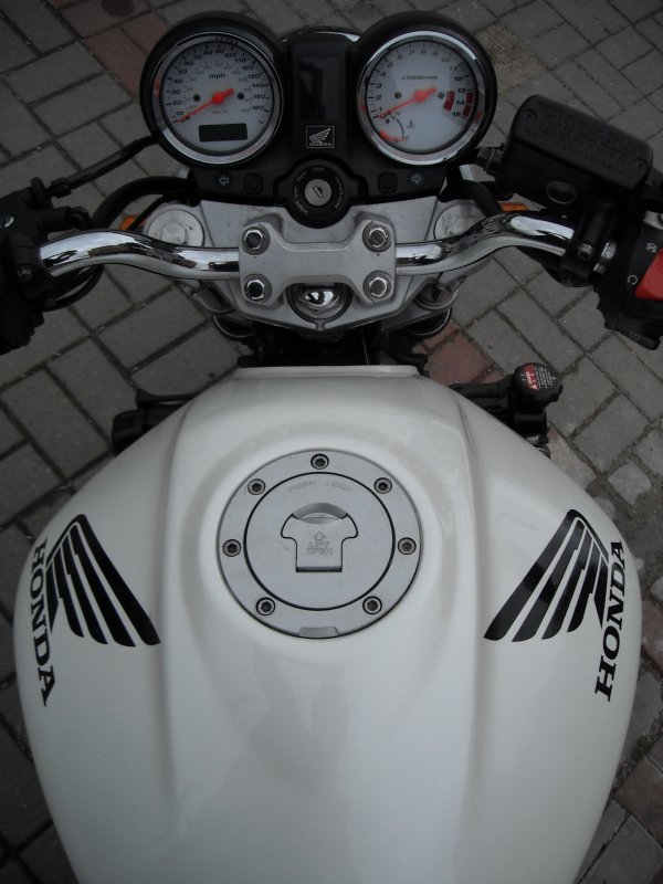 Click to visit ImageShack for Image Hosting! img410/2098/dscn0028iz3.jpg