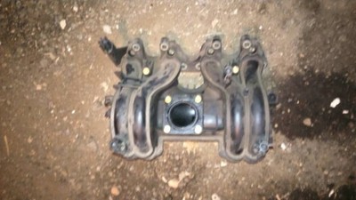 Kolektor ssacy plastikowy 1.0 1.4 VW POLO 6N