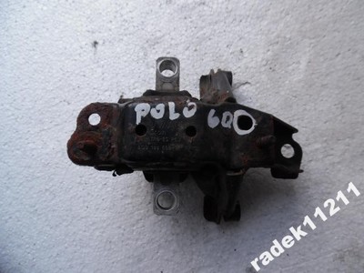 PODUSZKA LAPA SKRZYNI POLO 6Q0