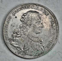 90. Talar 1766, S. August Poniatowski, b. ładny