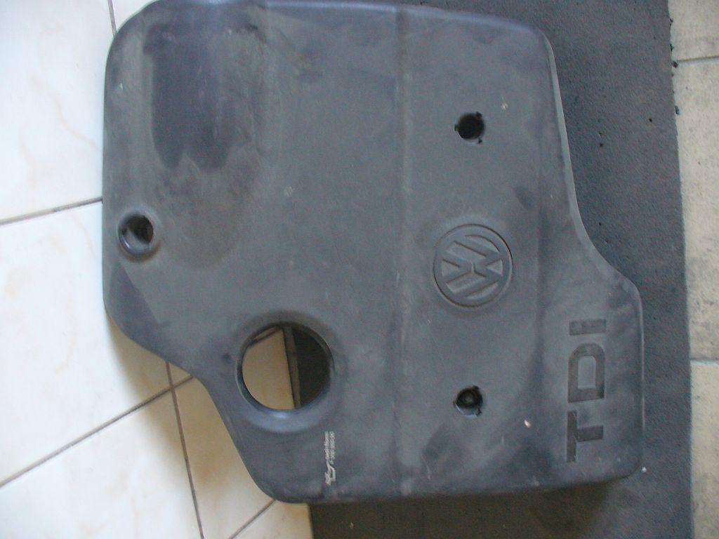 POKRYWA SILNIKA PASAT PRZEJŚCIÓWKA TDI