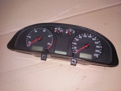 ZEGARY LICZNIK VW PASSAT B5 1.9 TDI 3B1919880E